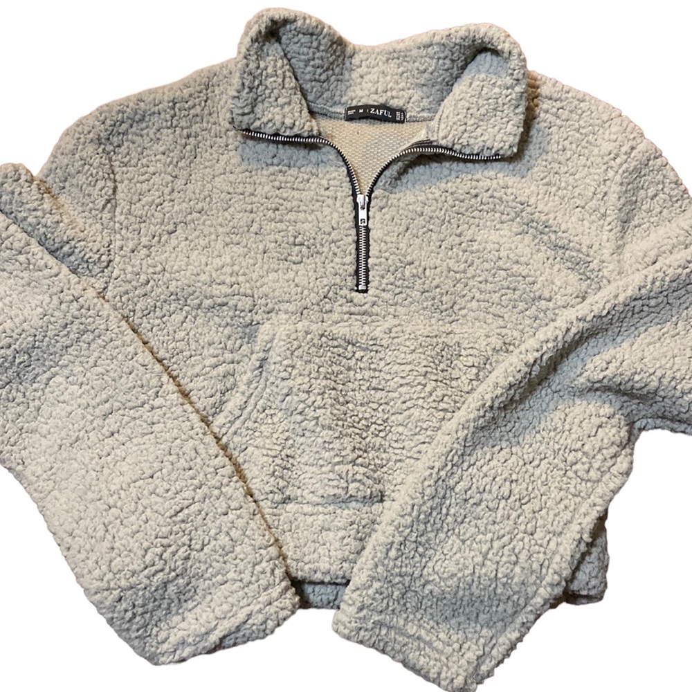 Zaful crop soft sweater medium